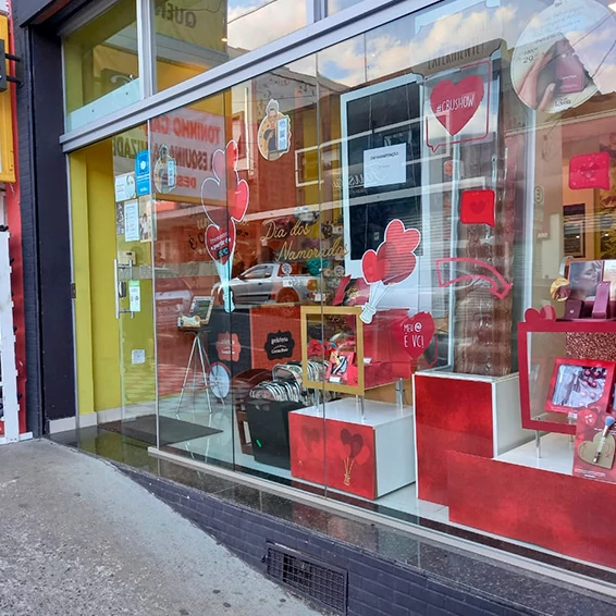 Horário do Comércio de São Carlos para o Dia dos Namorados 