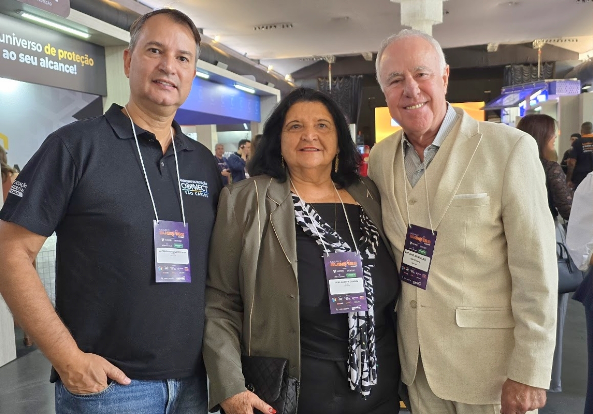 Presidente da ACISC participa da abertura do São Carlos Business Summit 2025  