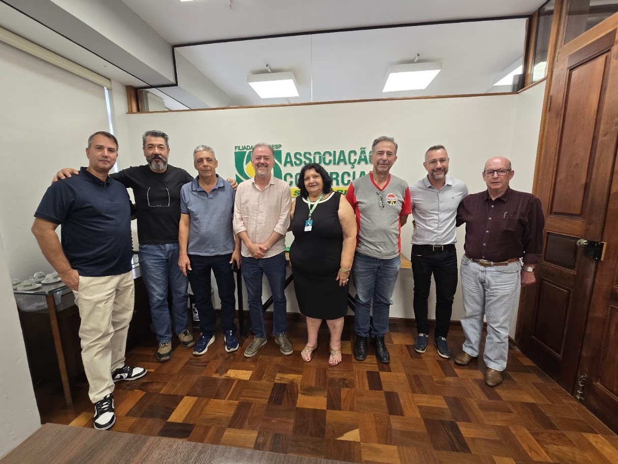 Ciesp São Carlos reforça parceria com ACISC e projeta agenda conjunta para indústria e comércio