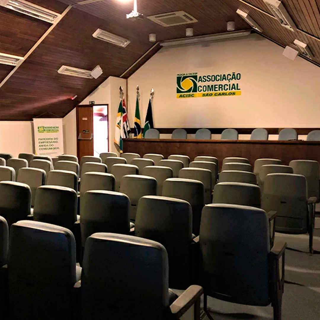 Auditório e Sala de Reunião ACISC